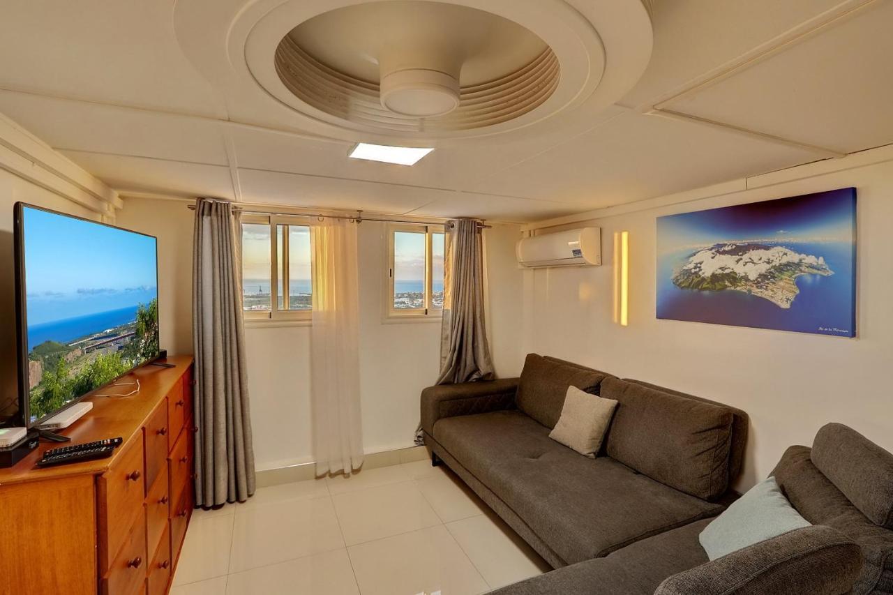 Appartement 3 Etoiles Sauna Vue Superbe Ti Kaz Miyou 2 La Possession Exterior foto