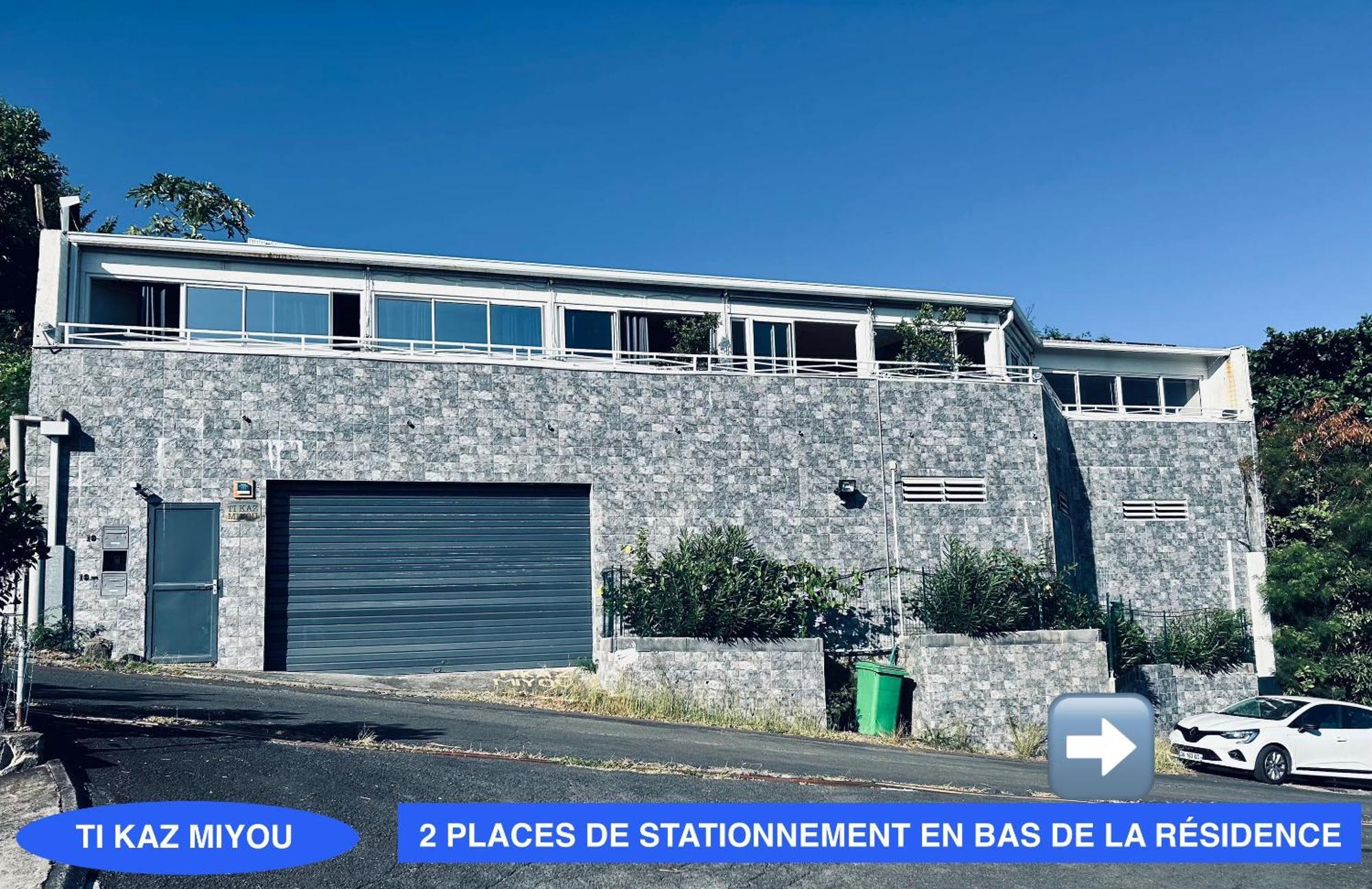 Appartement 3 Etoiles Sauna Vue Superbe Ti Kaz Miyou 2 La Possession Exterior foto